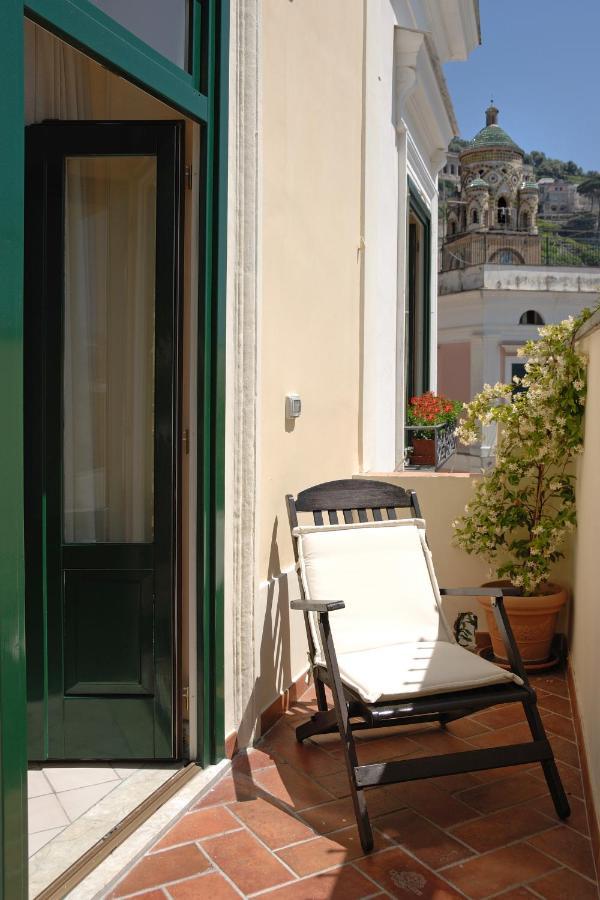 Amalfi Old Square Room & Apartments Екстер'єр фото