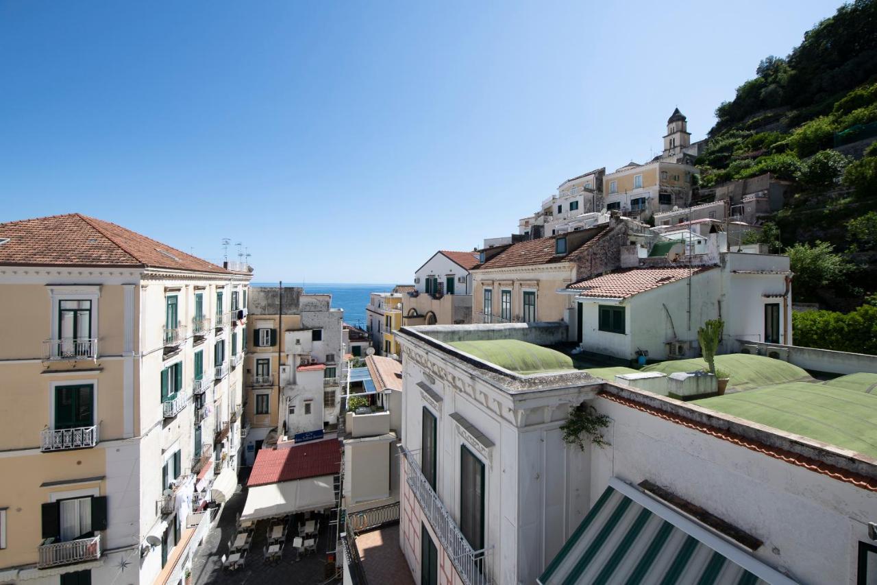 Amalfi Old Square Room & Apartments Екстер'єр фото