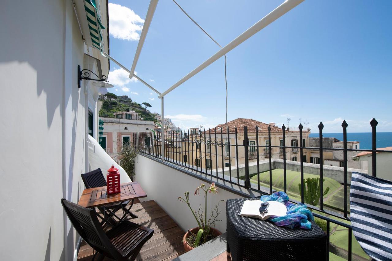 Amalfi Old Square Room & Apartments Екстер'єр фото