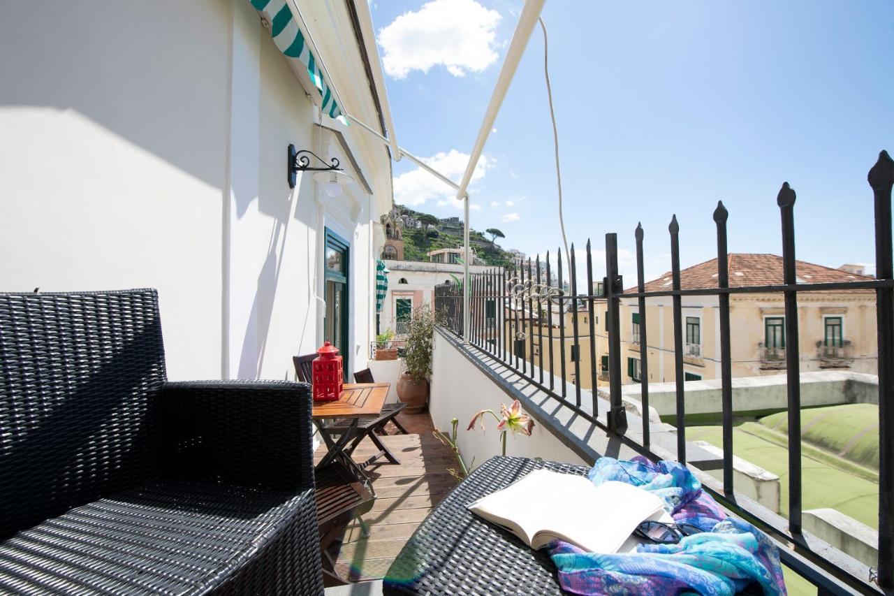 Amalfi Old Square Room & Apartments Екстер'єр фото